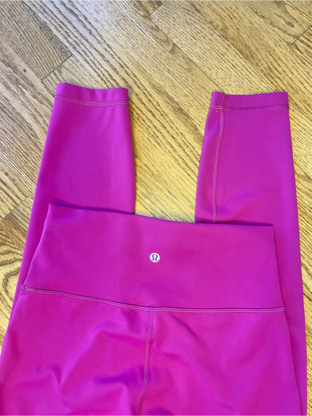 Lululemon Wunder Train High-Rise Tight 25" | size 6 | Ripened Raspberry - Picture 5 of 8